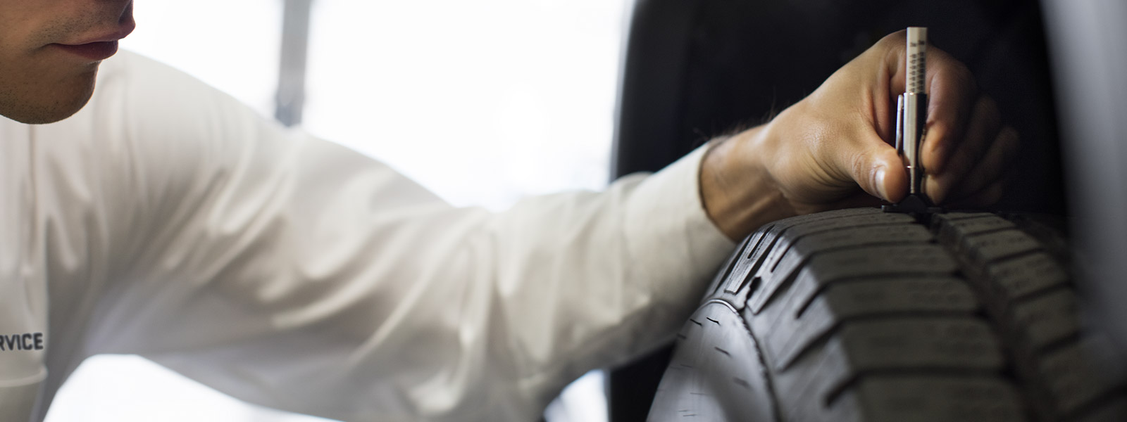 How to identify when your vehicle may need a tire service or tire replacement