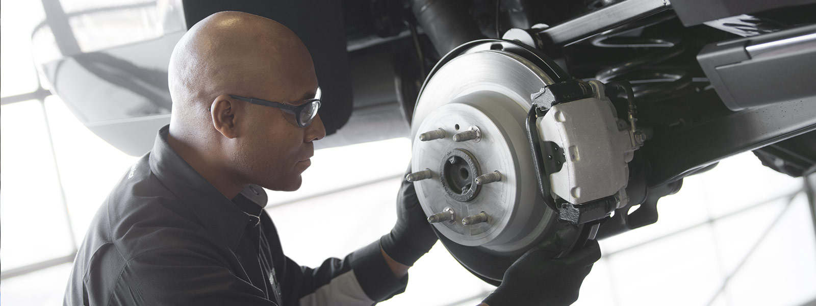 Chevrolet Buick GMC Service Department Serving Etobicoke Ontario and Surrounding Areas